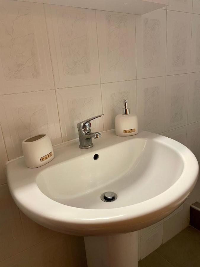 Thess Inn Солун Екстериор снимка